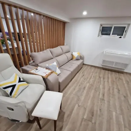 Vila Private Pool House Minutes From The Beach Charneca (Setubal)